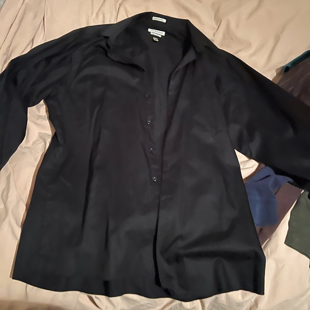 Van Heusen button down shirt